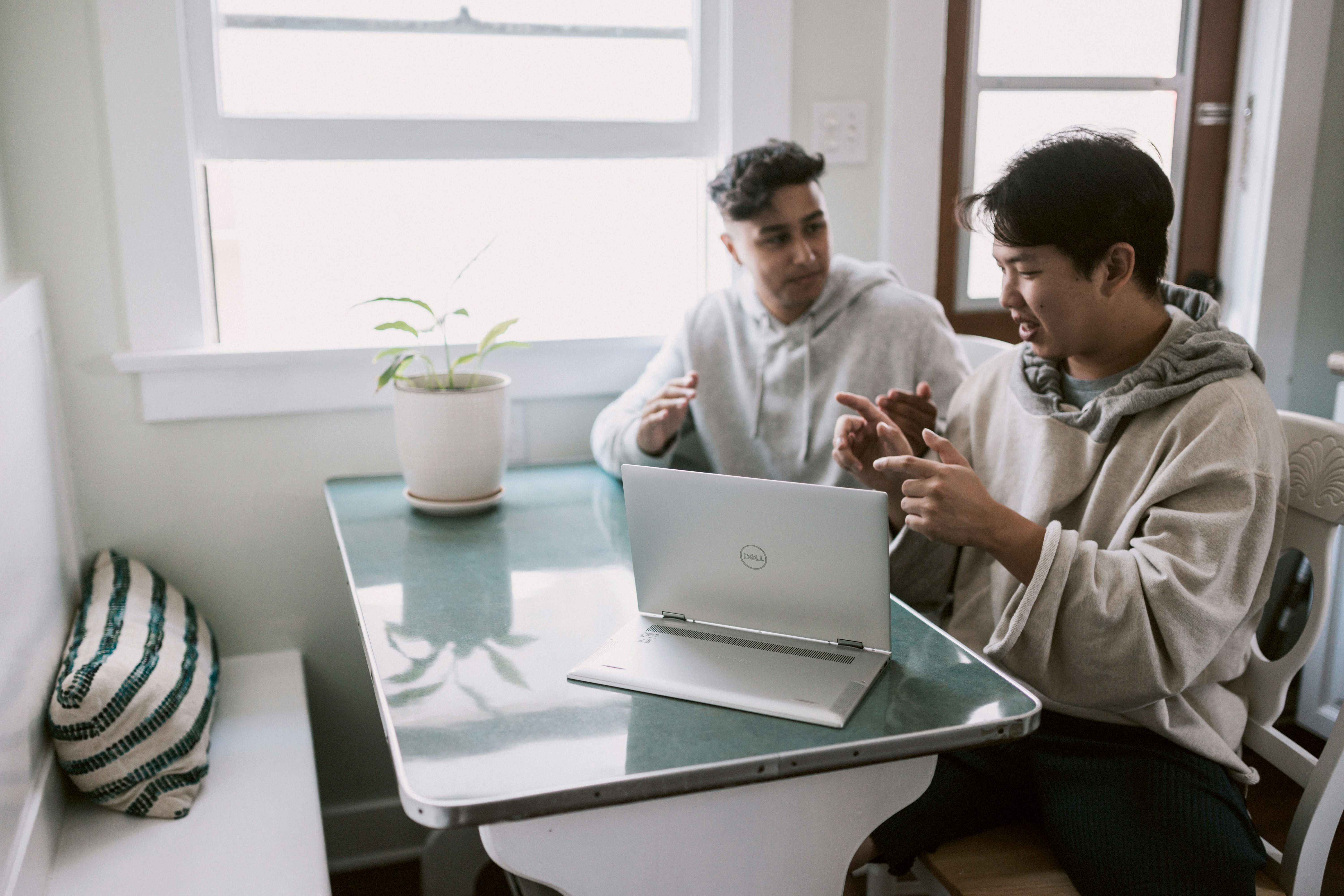 AI Consultant Team